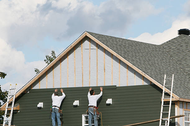 Professional Emergency Siding Repair technician working in Sharon, PA